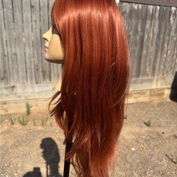 🔥 Long Ginger Bombshell Wig w/ Bangs – 26” Layered Glam 🍁 - Picture 3 of 6